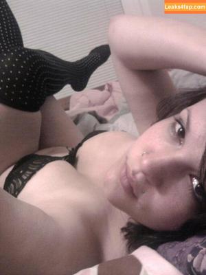 Sarah Ortiz photo #0003