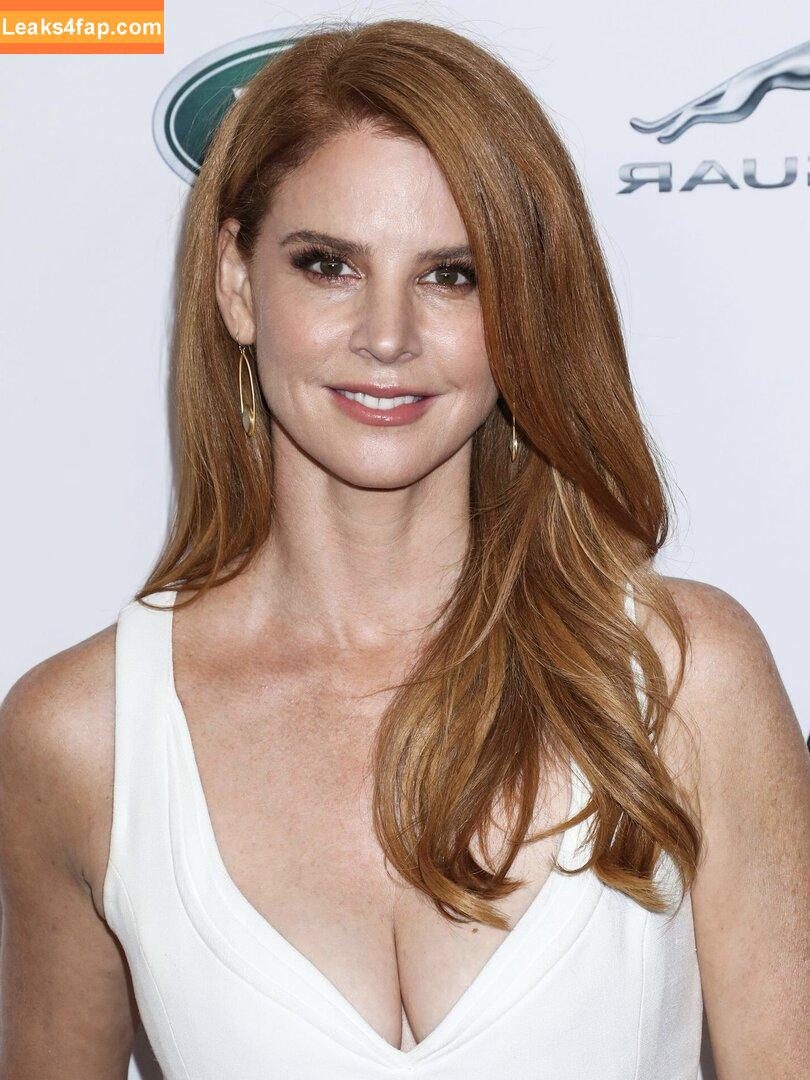 Sarah Rafferty / iamsarahgrafferty leaked photo photo #0024