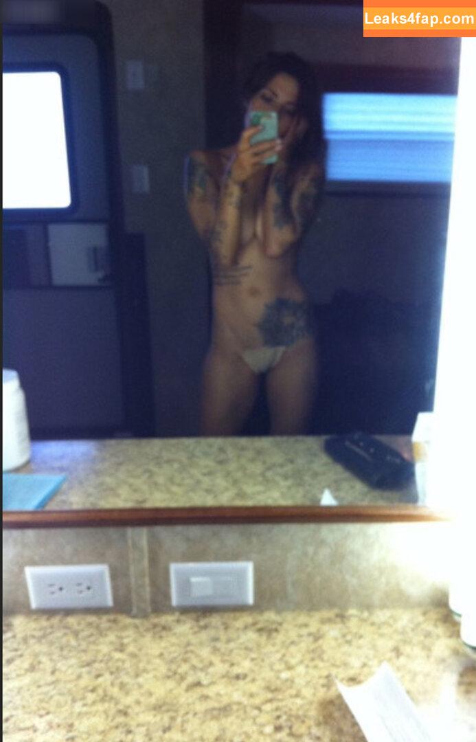 Sarah Shahi / SarahShahi leaked photo photo #0161