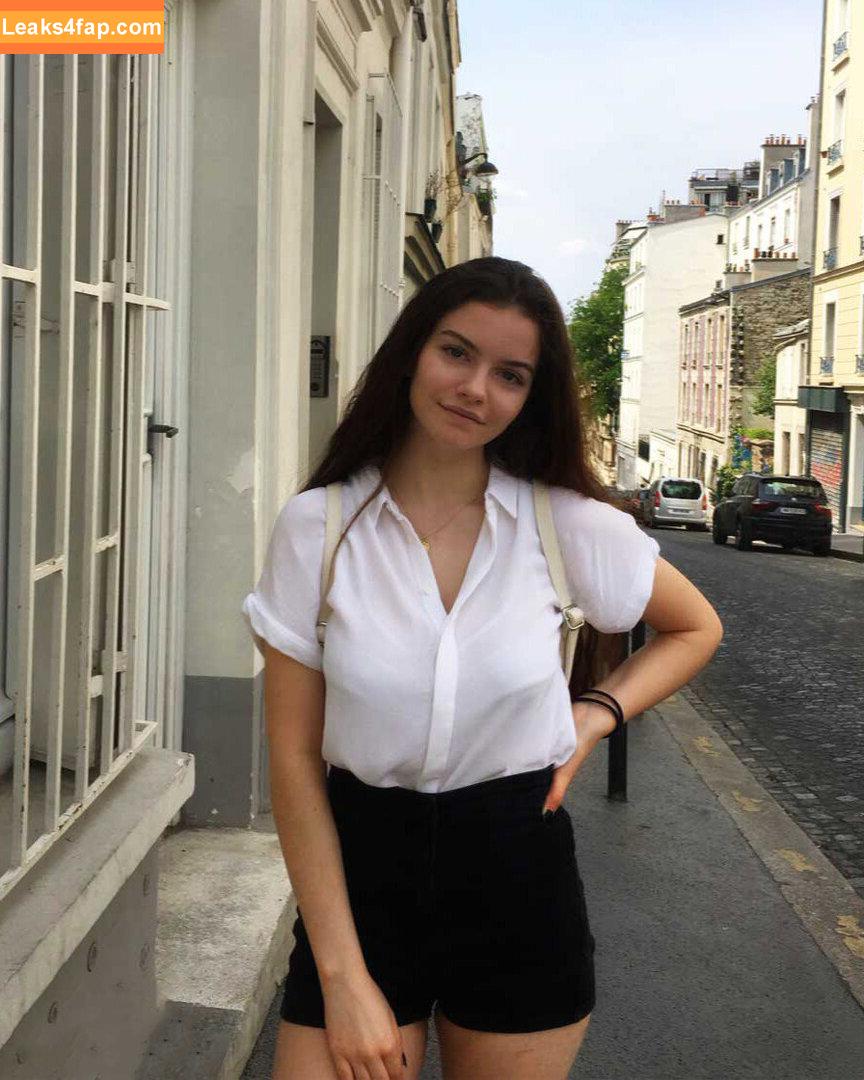 sarahhbl /  leaked photo photo #0012