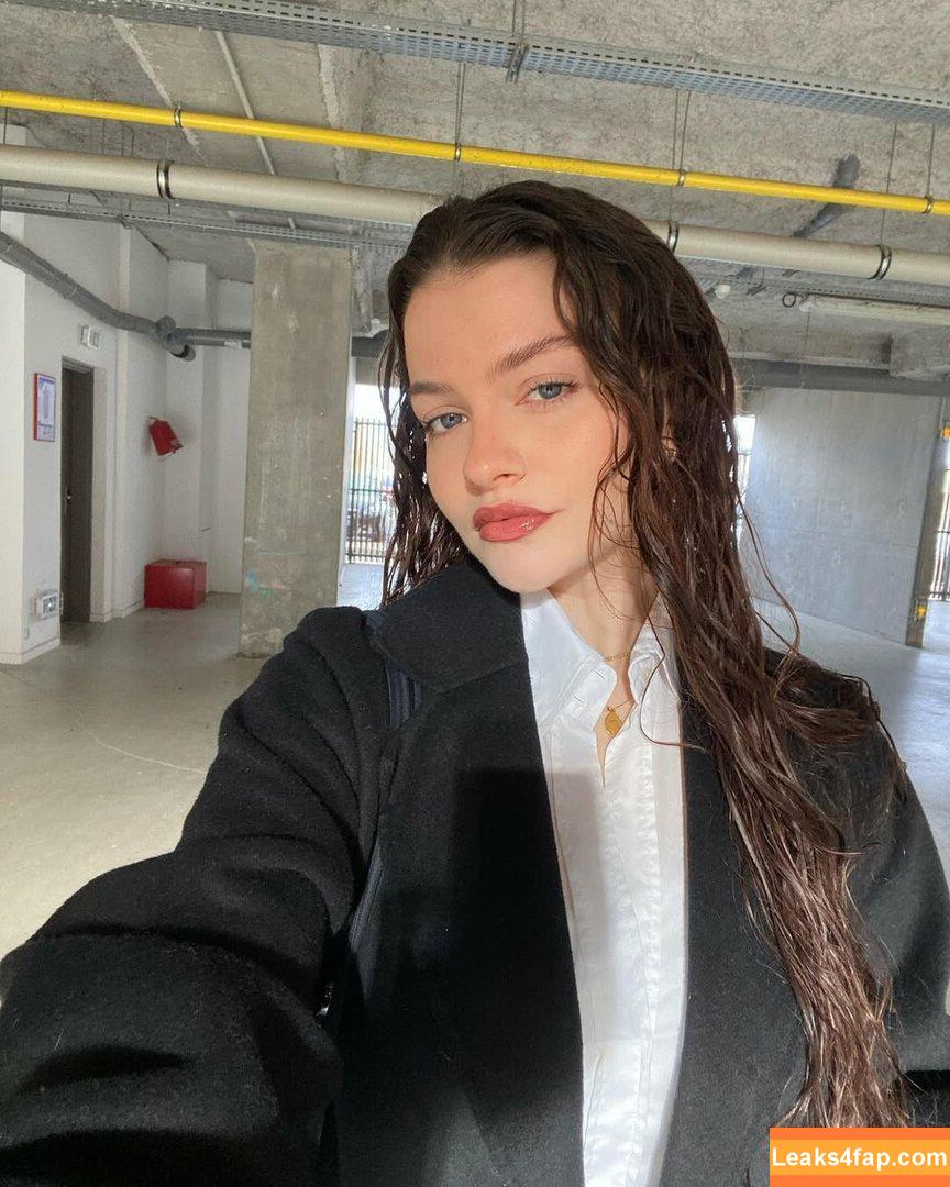 sarahhbl /  leaked photo photo #0031