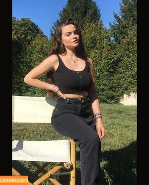 sarahhbl photo #0010