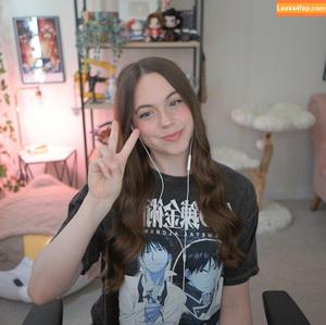 SarahKey photo #0248