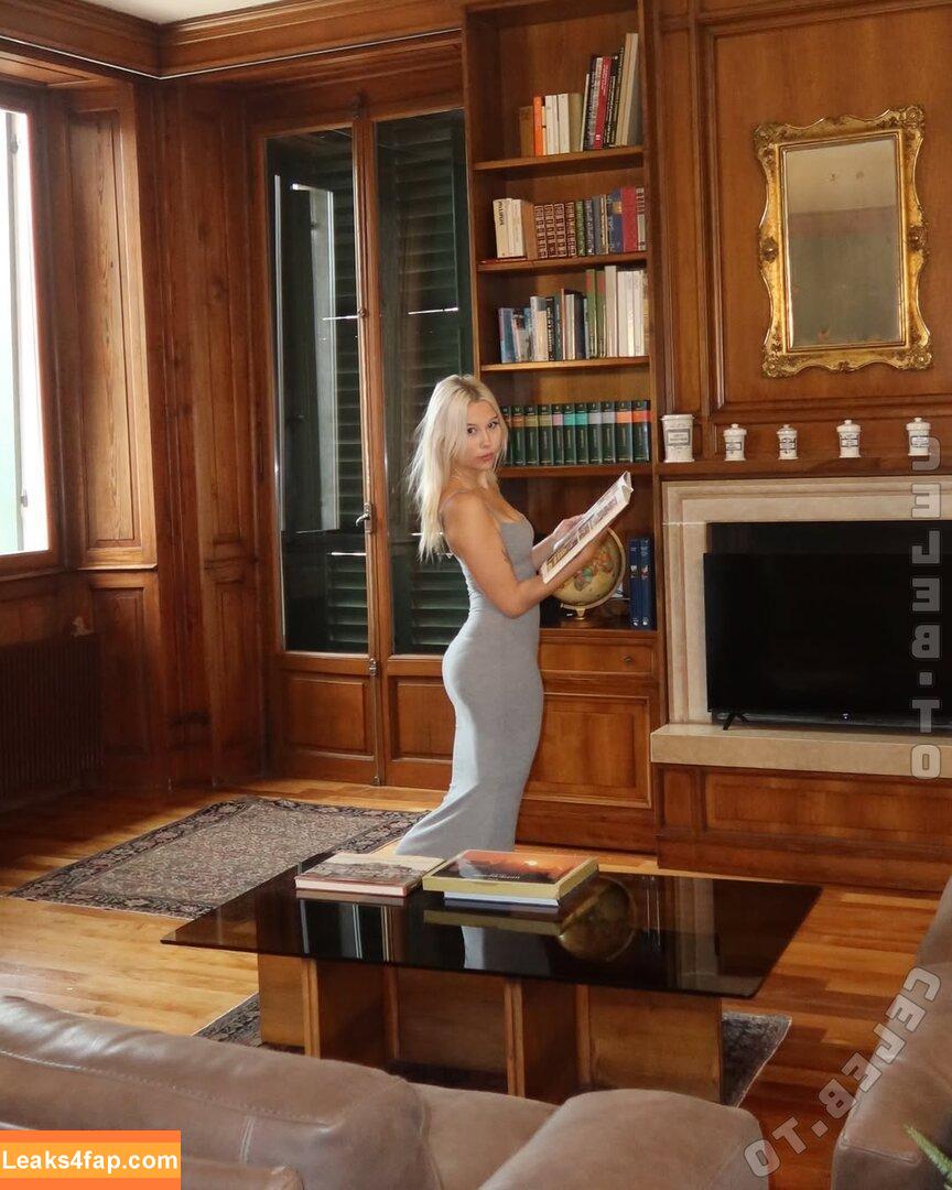 Sarahtoninx9_ / https: / sarahisdooky / sarahtoninx9 leaked photo photo #0168