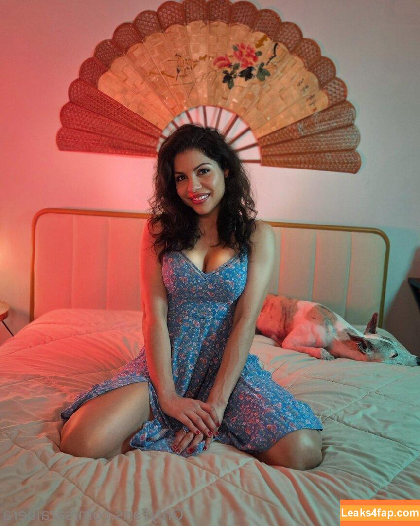 saraloera /  слитое фото фото #0007