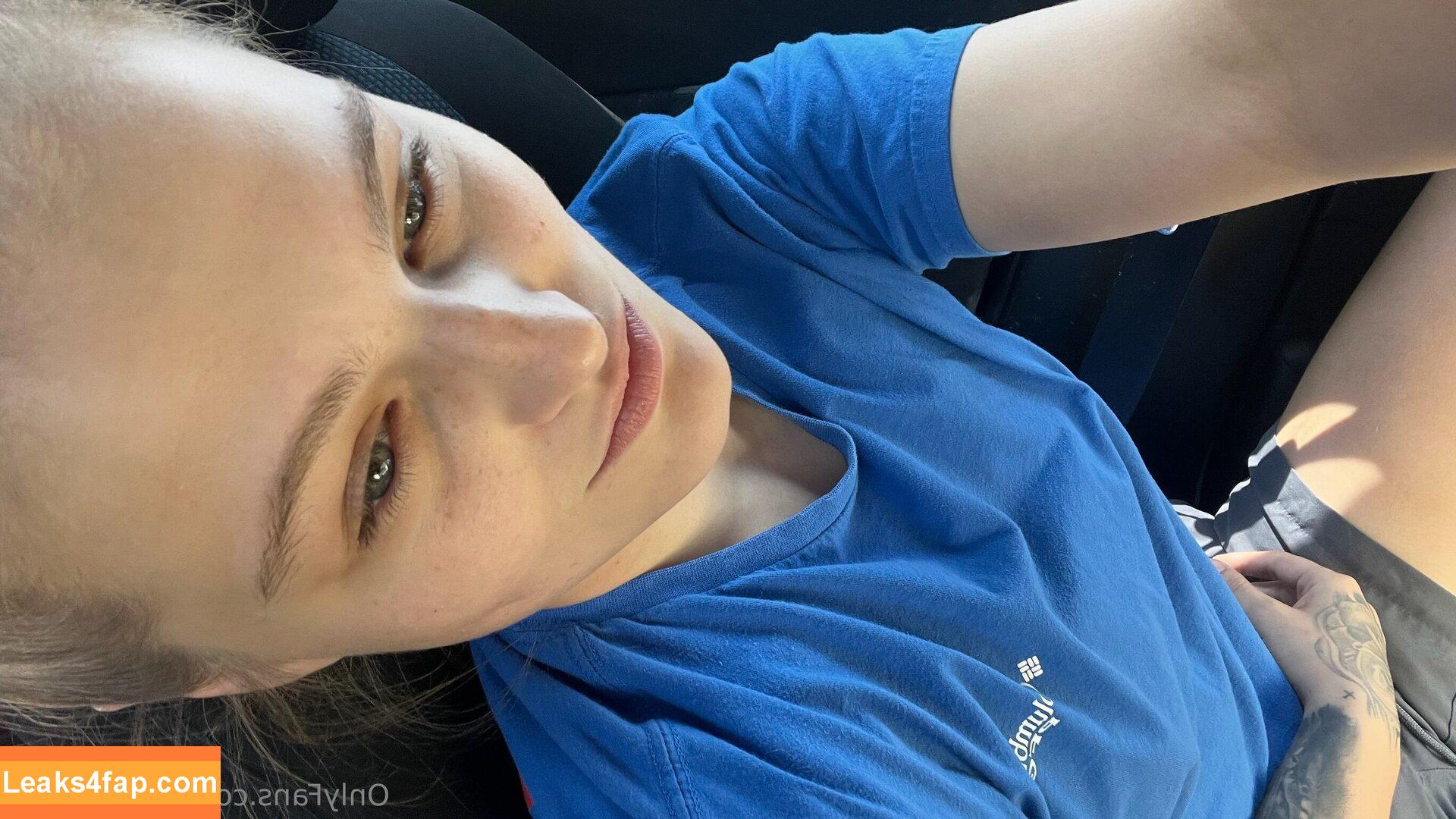 saras_wood / Sara Woods leaked photo photo #0009