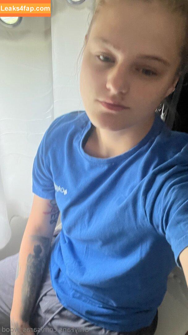 saras_wood / Sara Woods leaked photo photo #0022