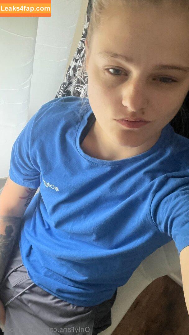 saras_wood / Sara Woods leaked photo photo #0024