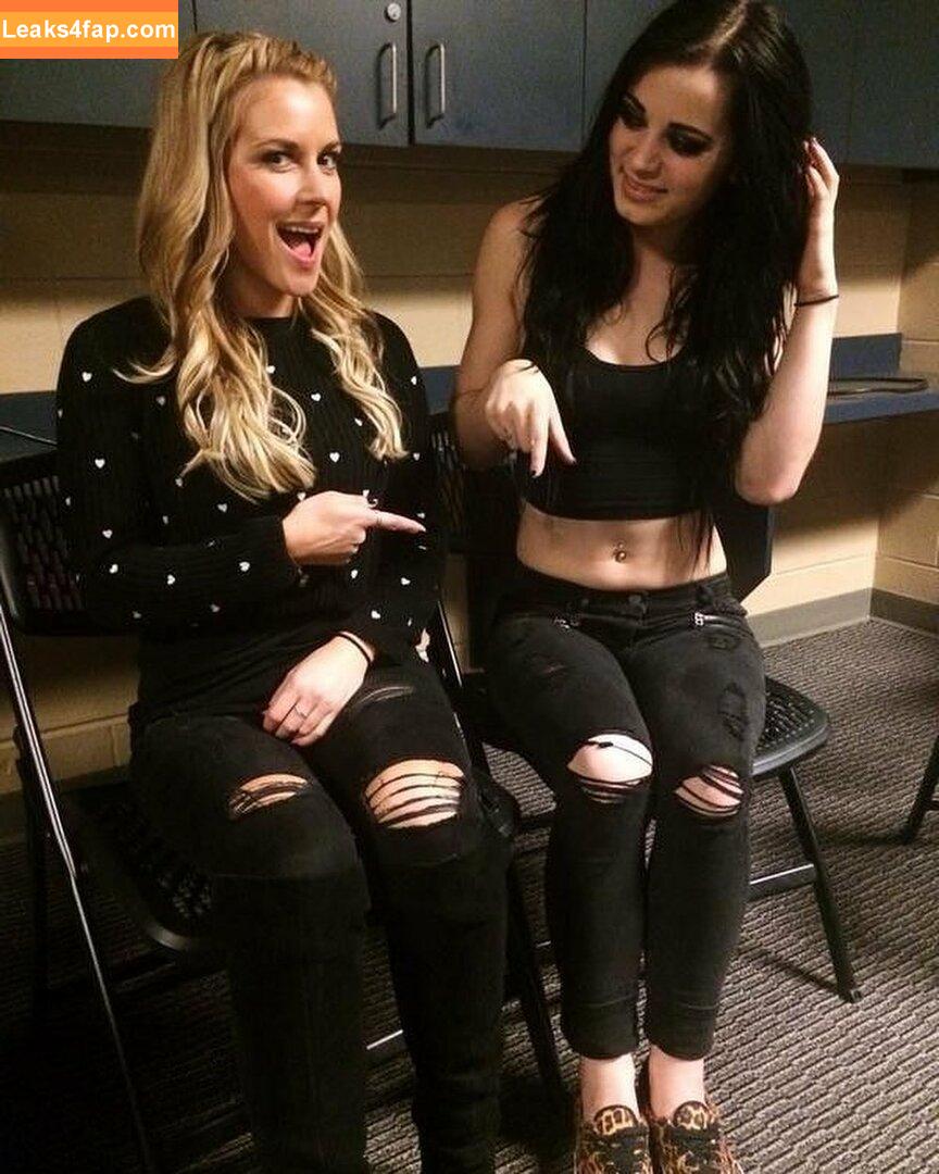 Saraya Bevis / realpaigewwe leaked photo photo #0006