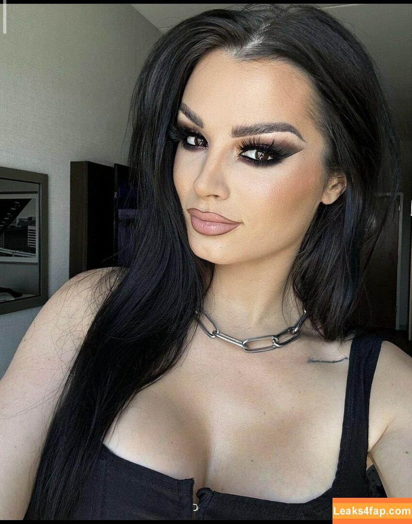 Saraya Bevis / realpaigewwe leaked photo photo #0059