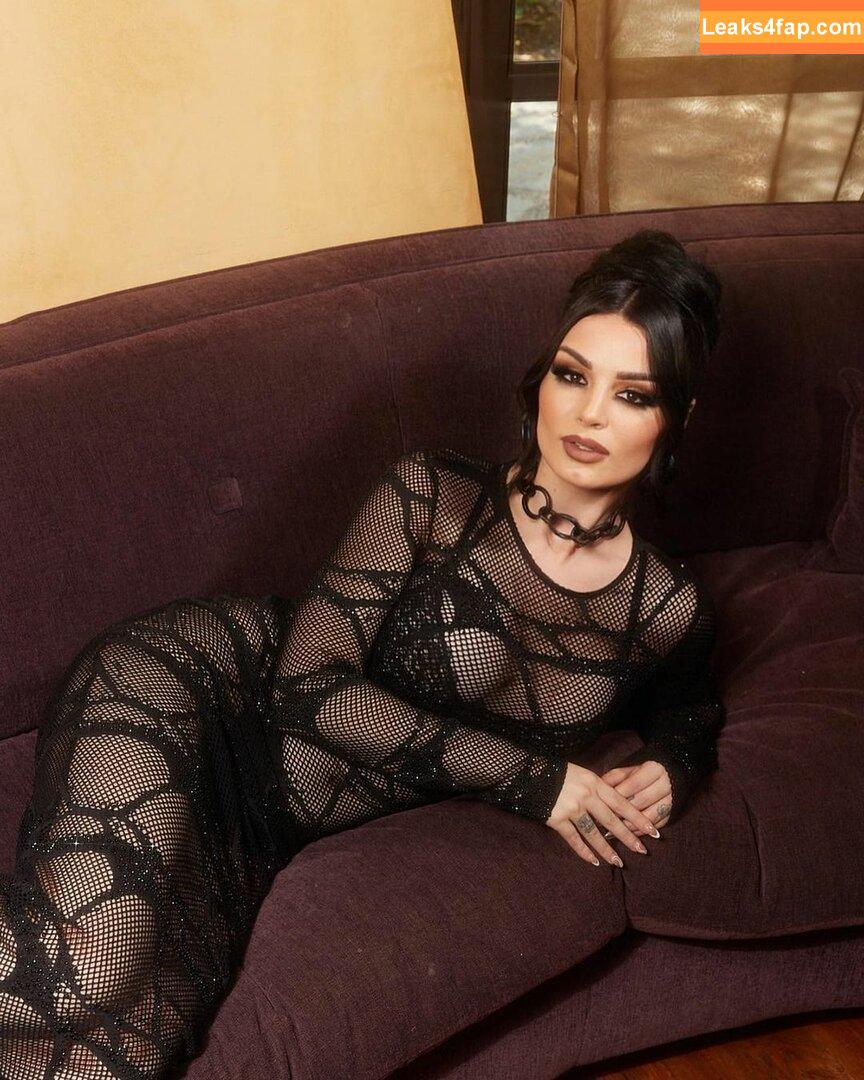 Saraya Bevis / realpaigewwe leaked photo photo #0103