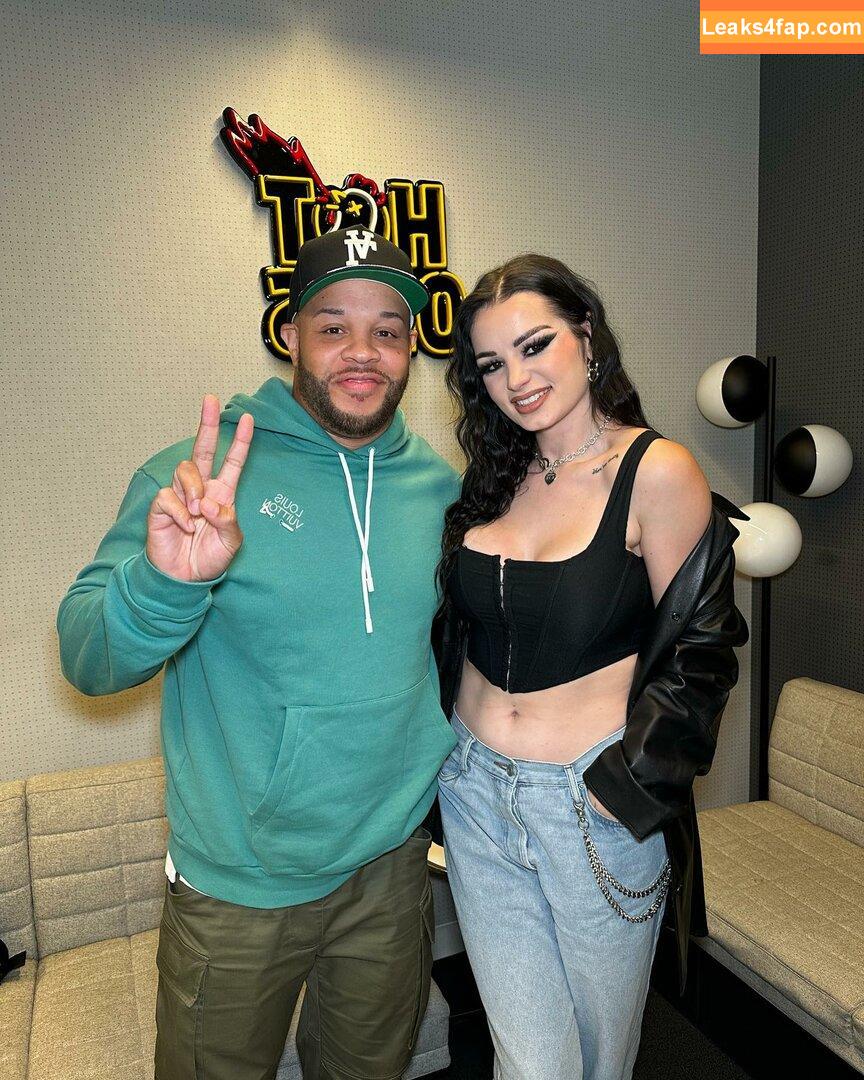 Saraya Bevis / realpaigewwe leaked photo photo #0141