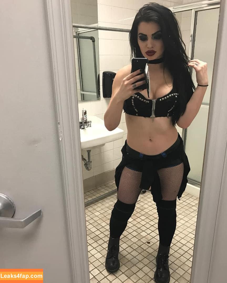 Saraya Bevis / realpaigewwe слитое фото фото #0194