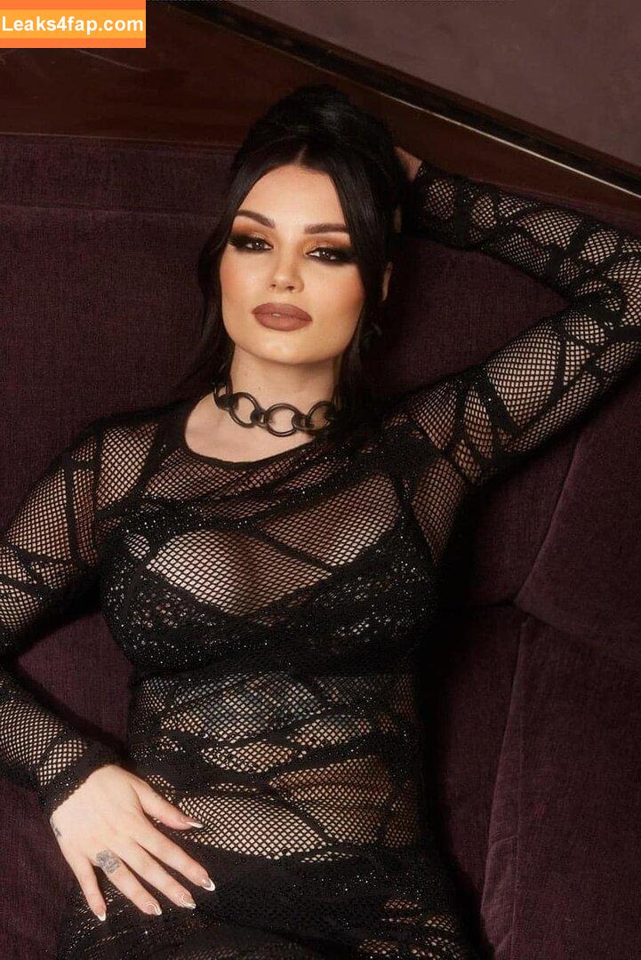 Saraya Bevis / realpaigewwe слитое фото фото #0195