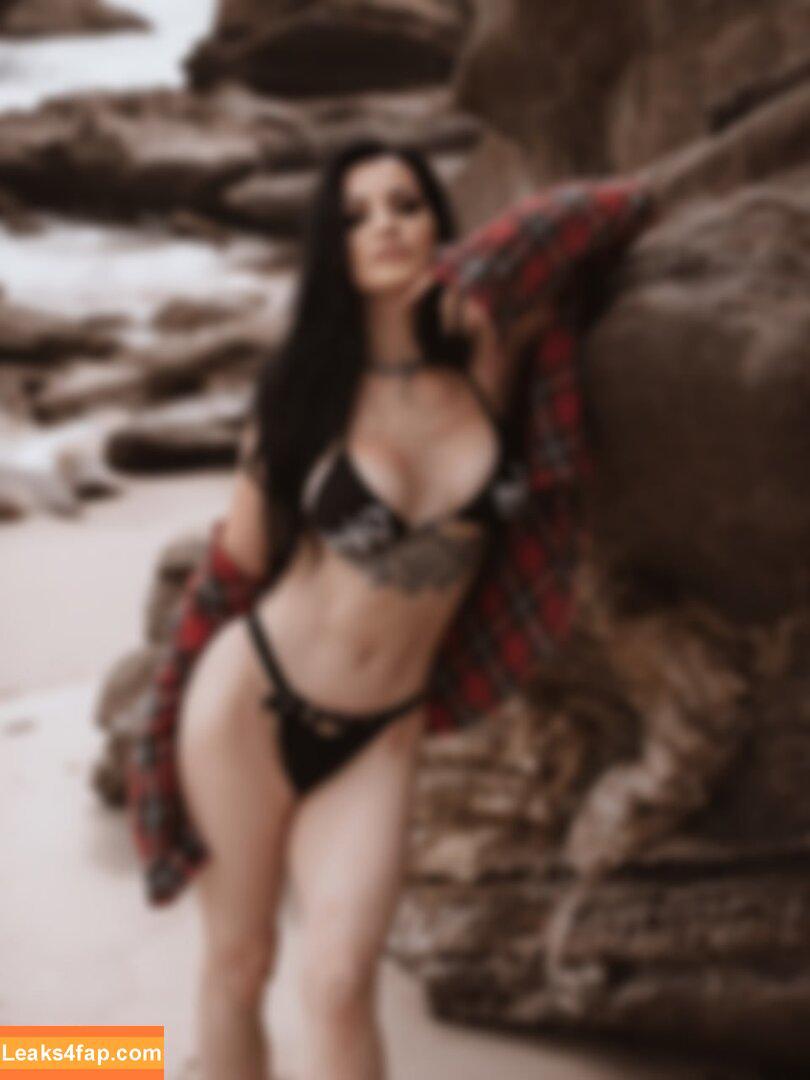 Saraya Bevis / realpaigewwe leaked photo photo #0400