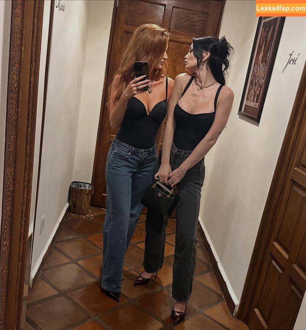 Saraya Bevis / realpaigewwe leaked photo photo #0437