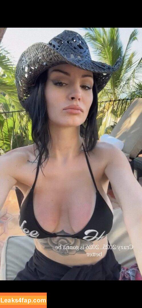 Saraya Bevis / realpaigewwe leaked photo photo #0442