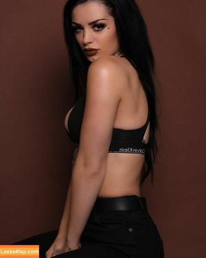 Saraya Bevis photo #0029