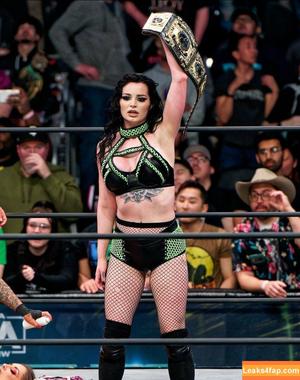 Saraya Bevis photo #0127