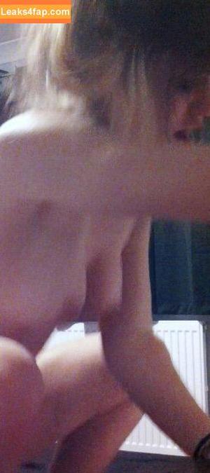Saraya Bevis photo #0150