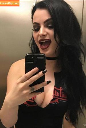 Saraya Bevis photo #0154