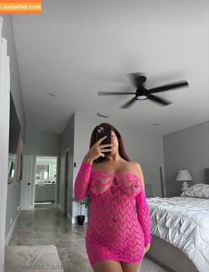 sariahx0 photo #0018