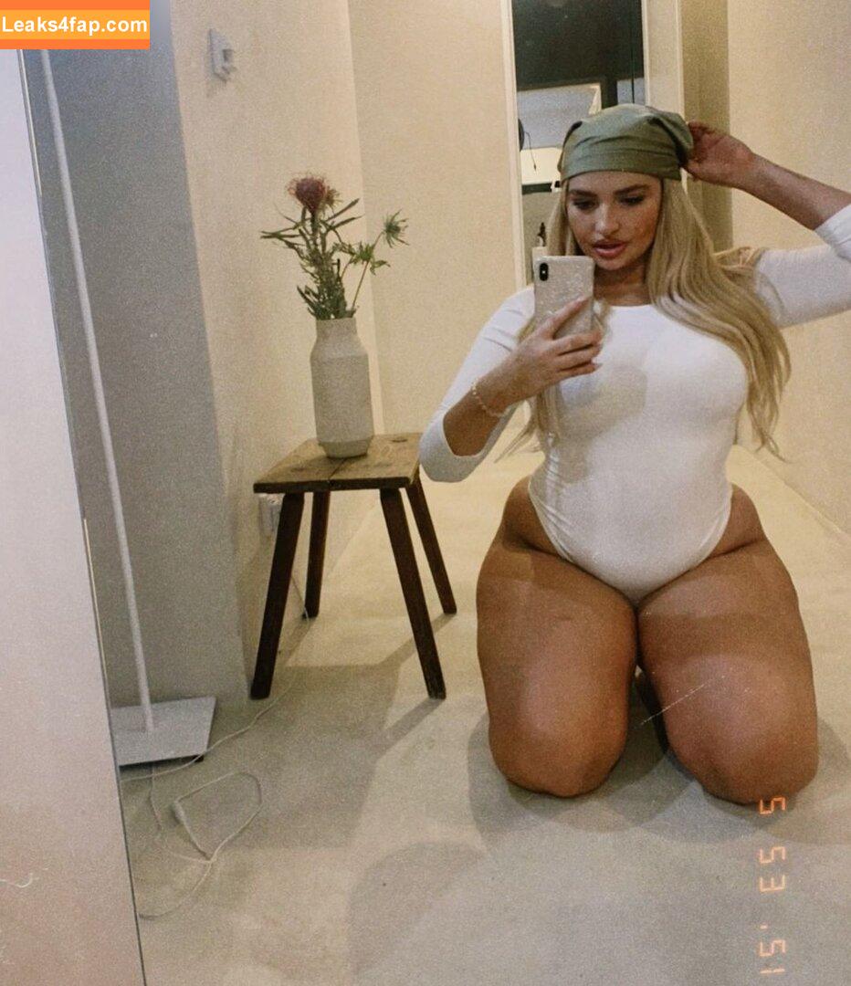 Sarina Nowak / sarinanowak leaked photo photo #0010