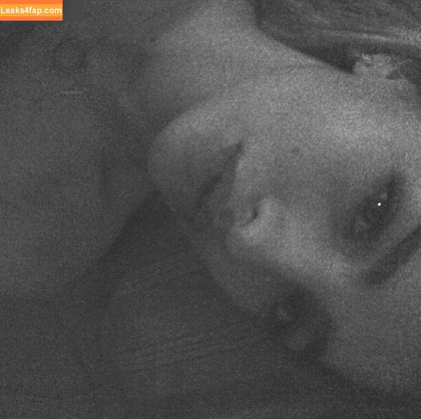 Sarina Nowak / sarinanowak leaked photo photo #0046