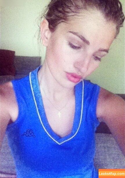 Sarina Nowak / sarinanowak leaked photo photo #0053