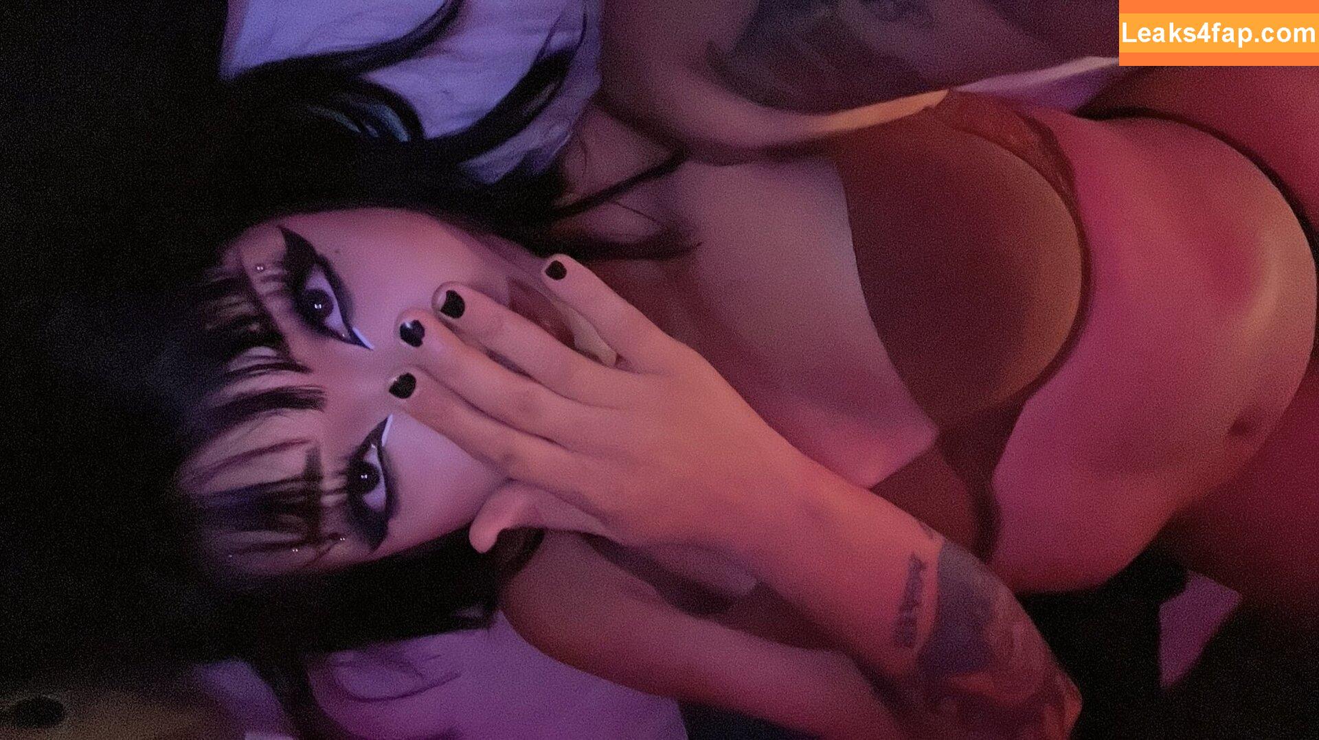 Sarynthia / Sanity Slip | bogofdecayed / sanityslip leaked photo photo #0003