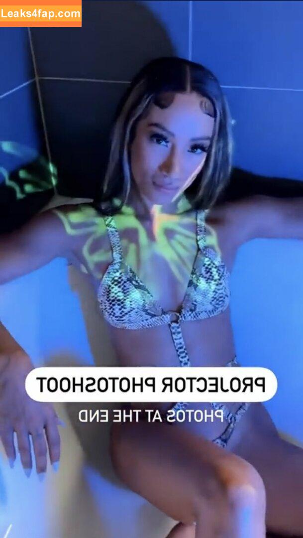Sasha Banks / sashabankswwe / soxysasha leaked photo photo #0100