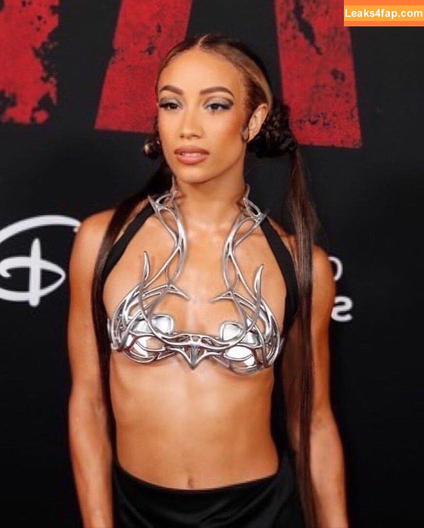 Sasha Banks / sashabankswwe / soxysasha leaked photo photo #0112
