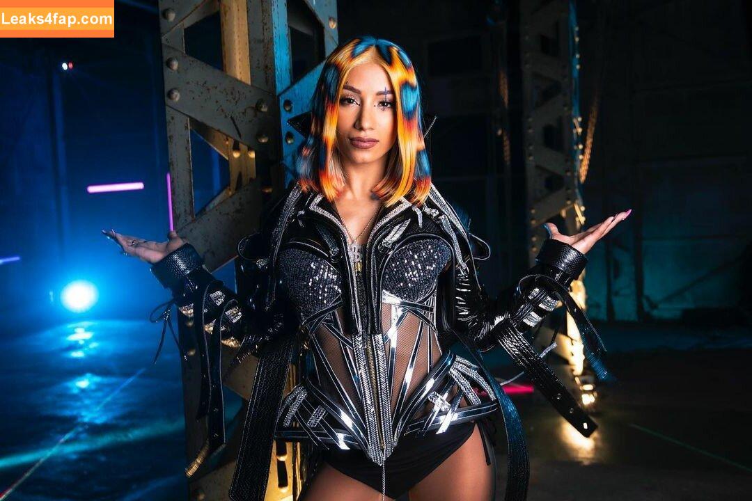 Sasha Banks / sashabankswwe / soxysasha leaked photo photo #0178