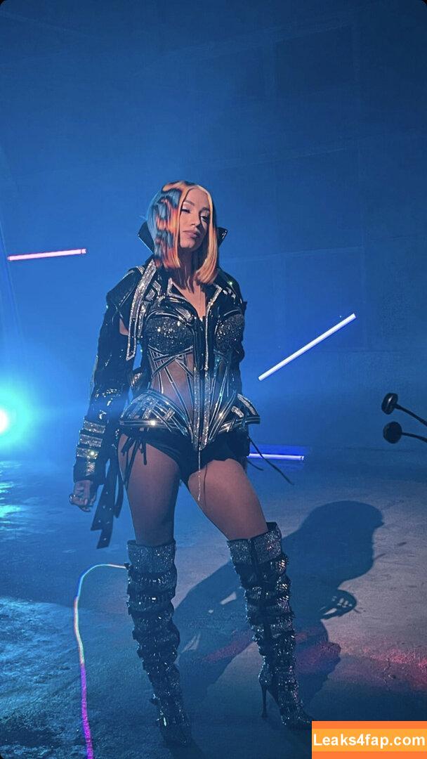 Sasha Banks / sashabankswwe / soxysasha leaked photo photo #0184