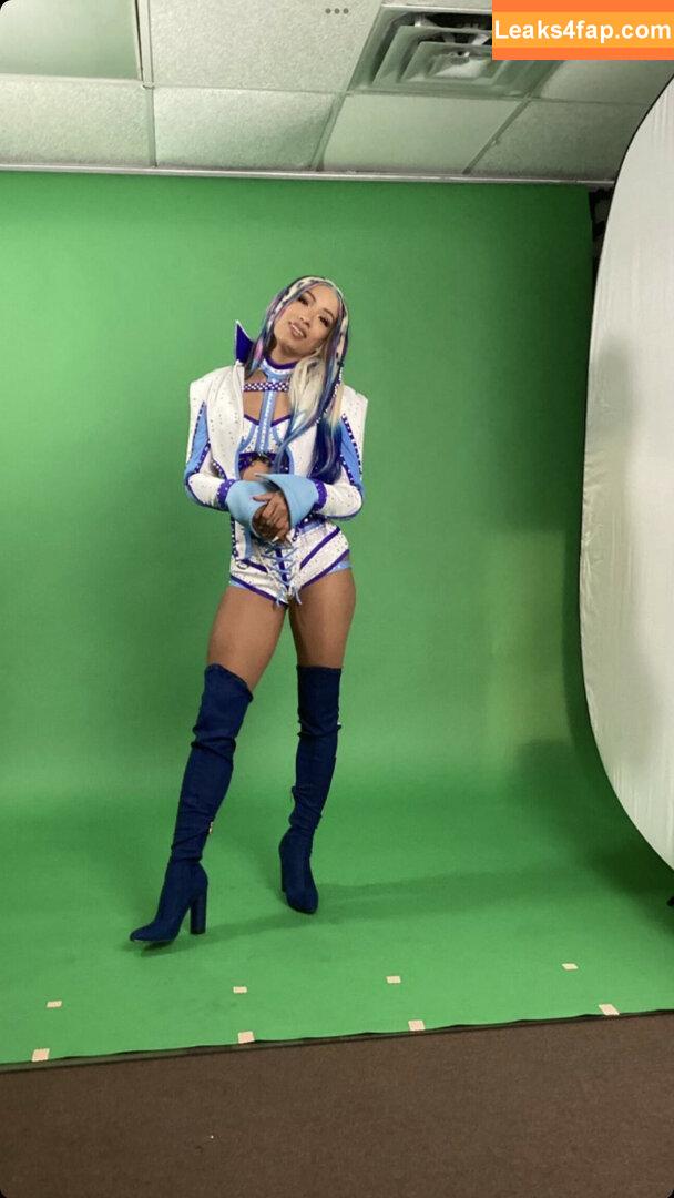 Sasha Banks / sashabankswwe / soxysasha leaked photo photo #0196