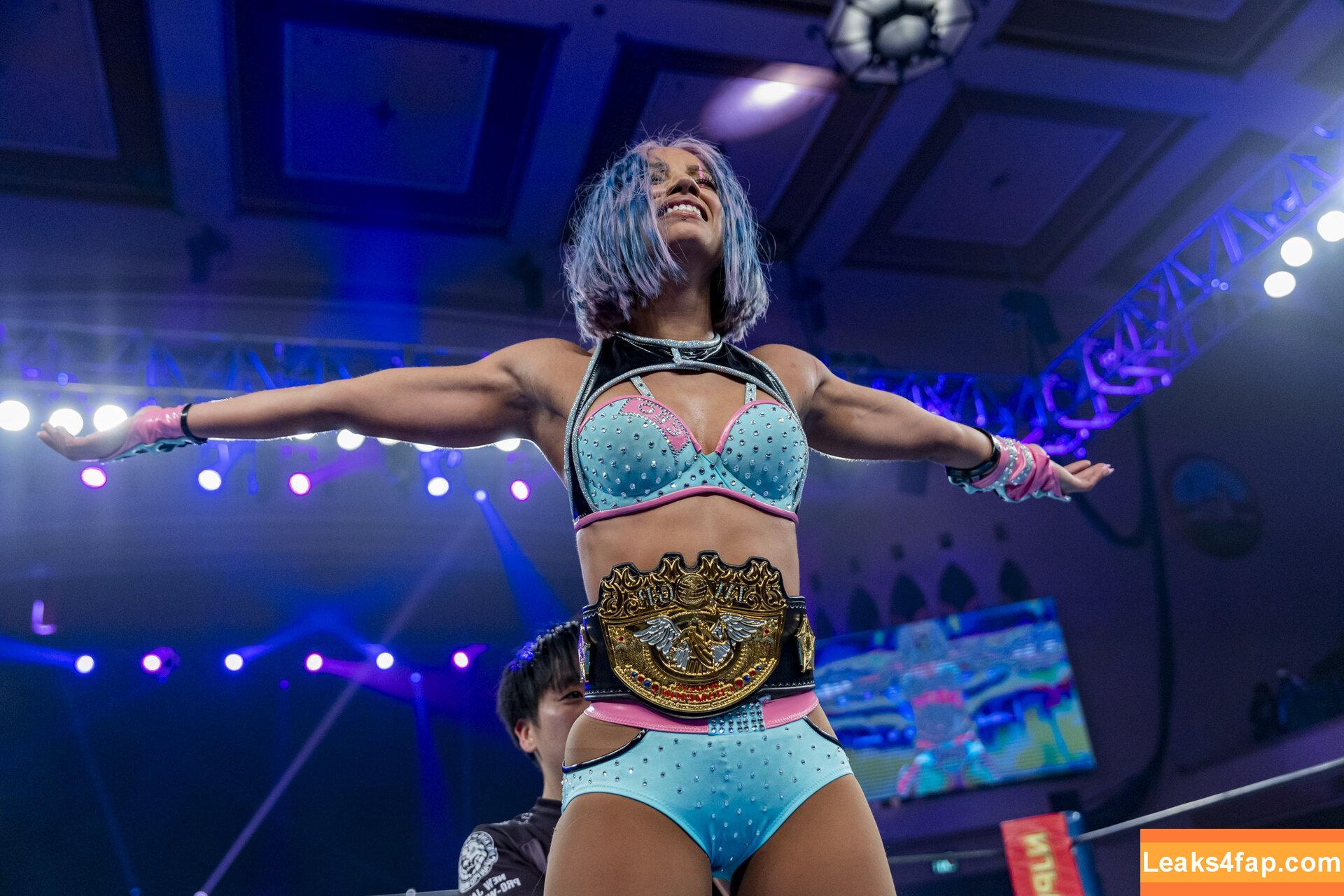 Sasha Banks / sashabankswwe / soxysasha leaked photo photo #0220