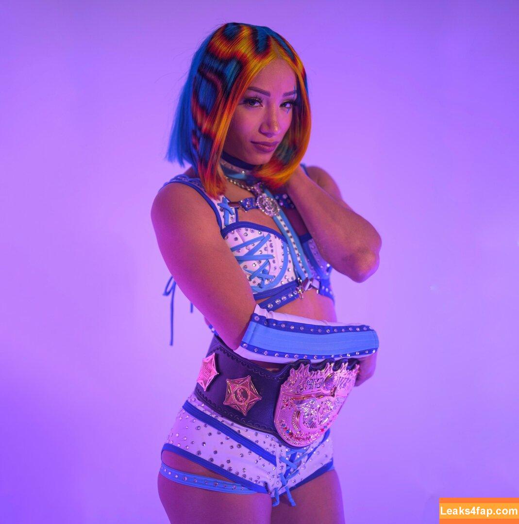 Sasha Banks / sashabankswwe / soxysasha leaked photo photo #0335
