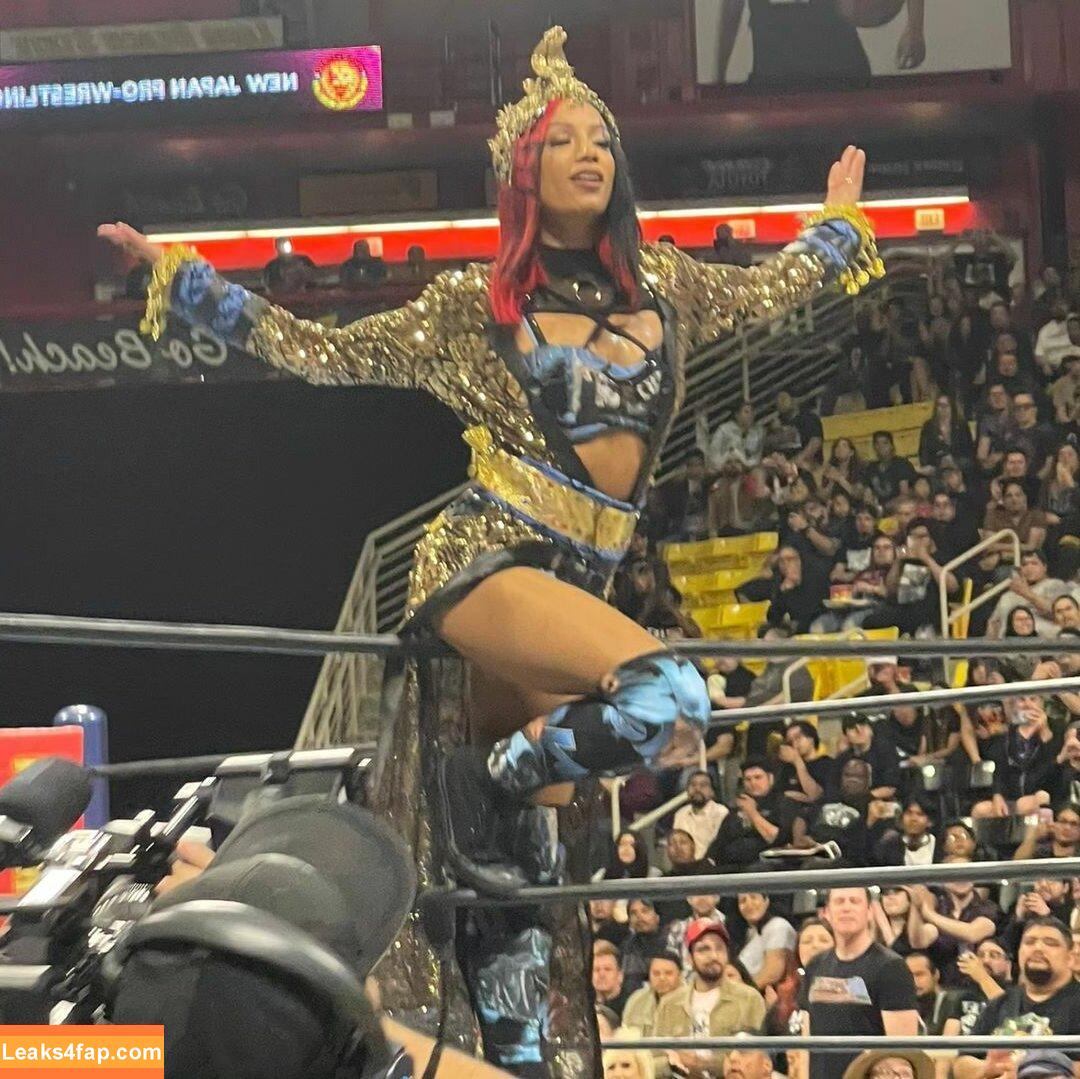 Sasha Banks / sashabankswwe / soxysasha leaked photo photo #0461
