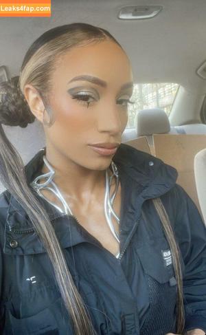 Sasha Banks photo #0109