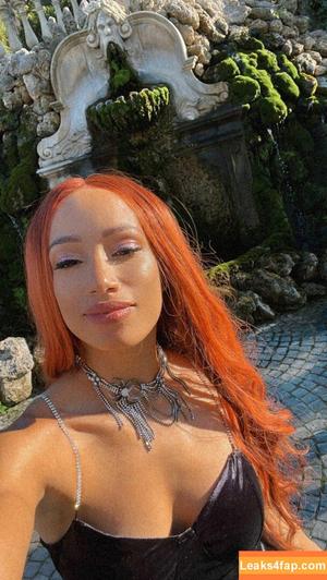 Sasha Banks photo #0133