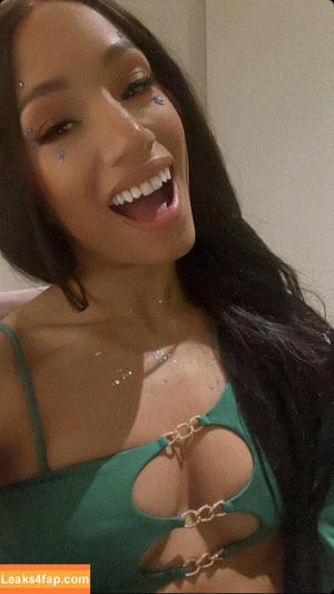 Sasha Banks photo #0162