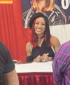 Sasha Banks photo #0447