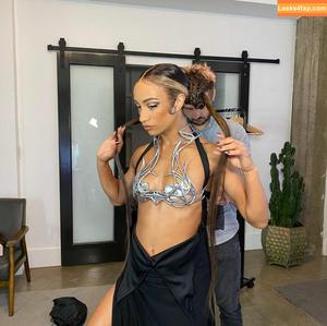 Sasha Banks photo #0569
