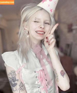Sasha Gaier photo #0039