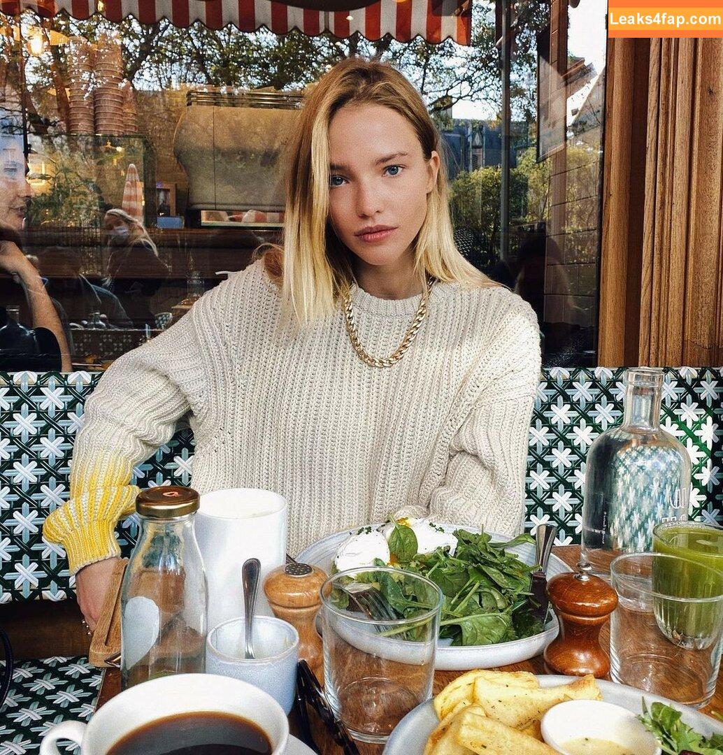 Sasha Luss / sashaluss leaked photo photo #0009