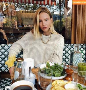 Sasha Luss photo #0009