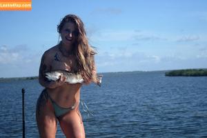sassyfish photo #0014