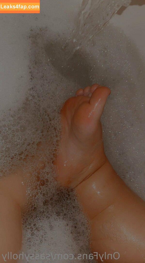 sassyholly /  leaked photo photo #0005