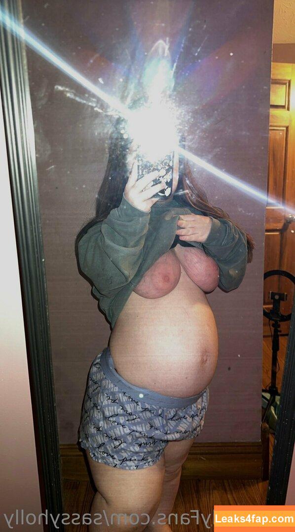 sassyholly /  leaked photo photo #0010