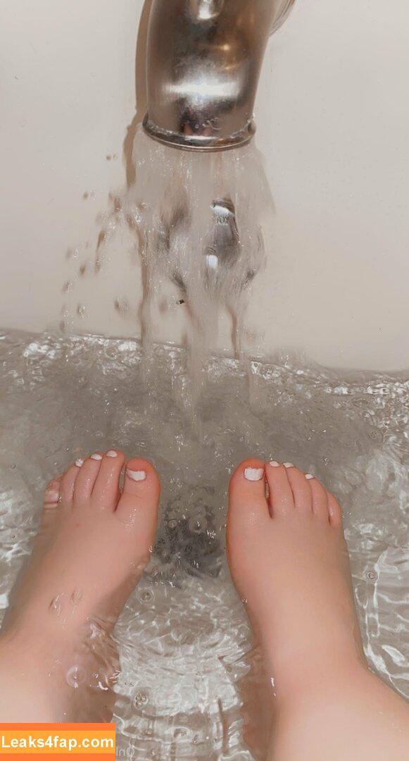 sassyholly /  leaked photo photo #0032